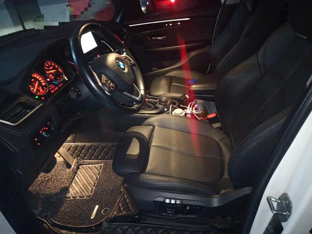 BMW 2 Series Gran Tourer 2015 218i Sports Design Package — миниатюра 15