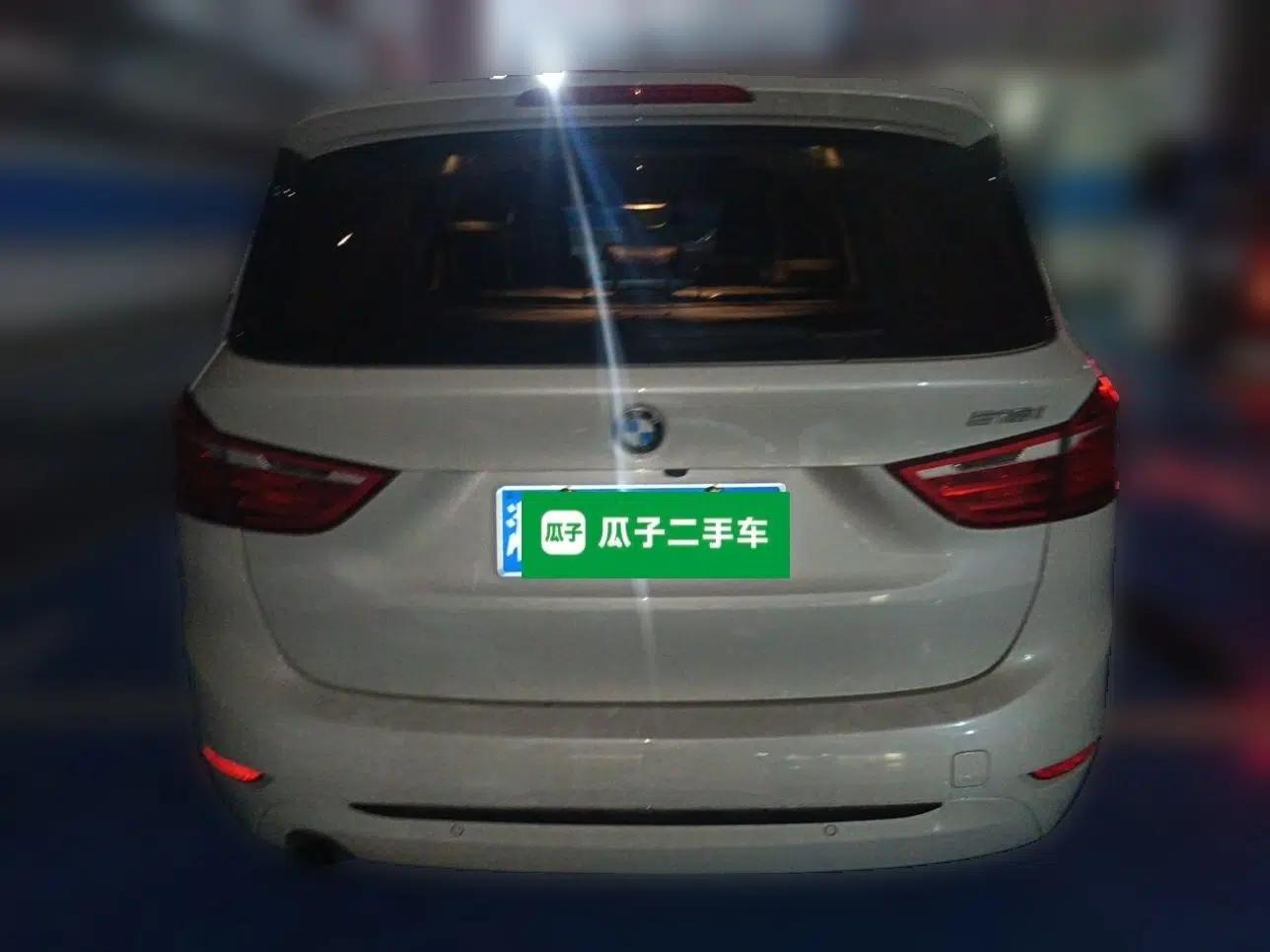 BMW 2 Series Gran Tourer 2015 218i Sports Design Package — миниатюра 5