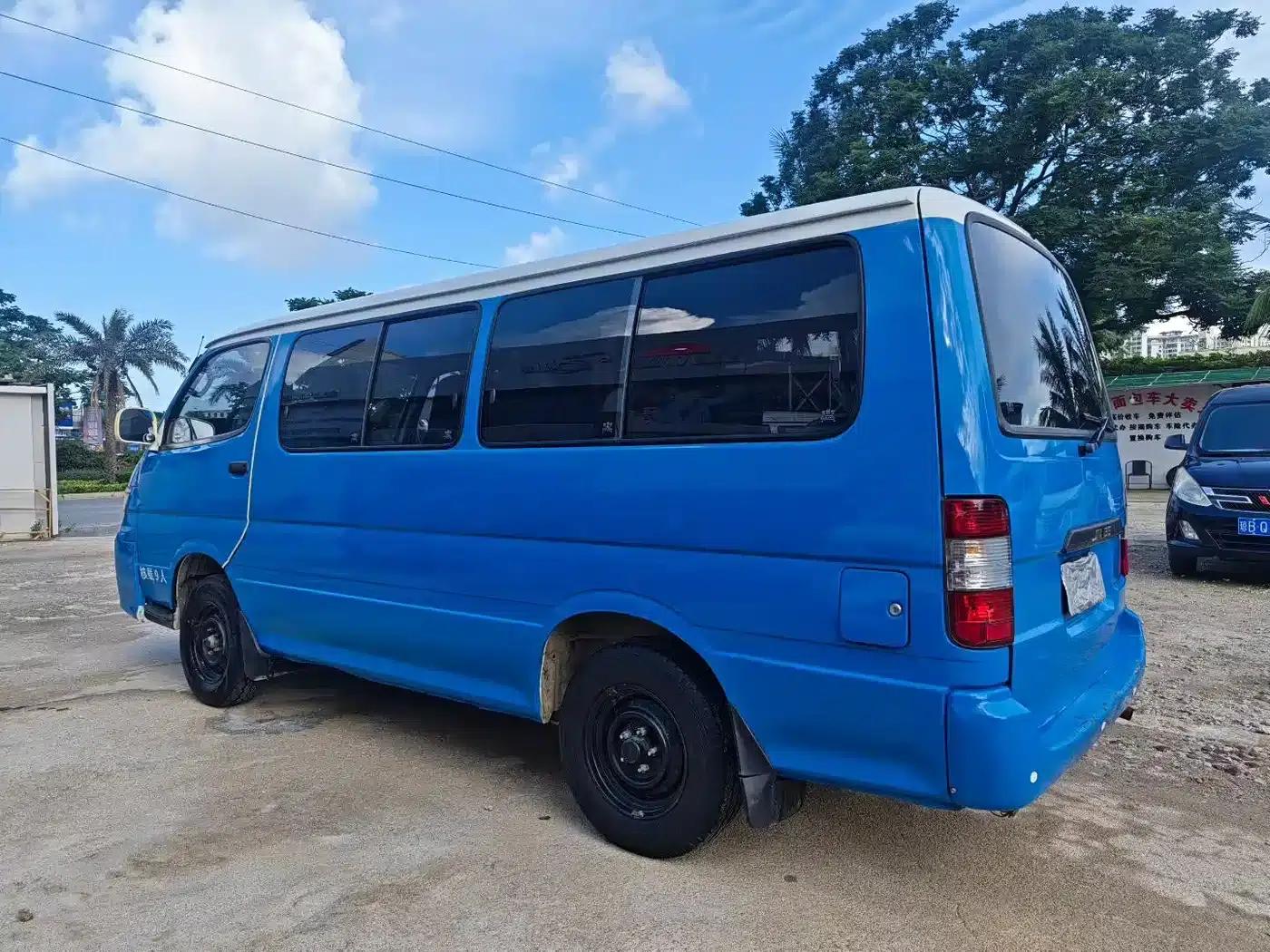 Jinbei Haishi 2014 2.0L Fifth Generation Express King Business Model 4G19 — миниатюра 3