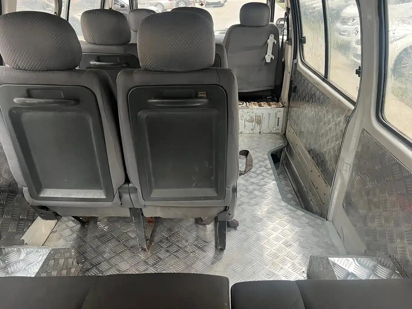 Jinbei Haishi 2016 2.0L Luxury V19 — миниатюра 9