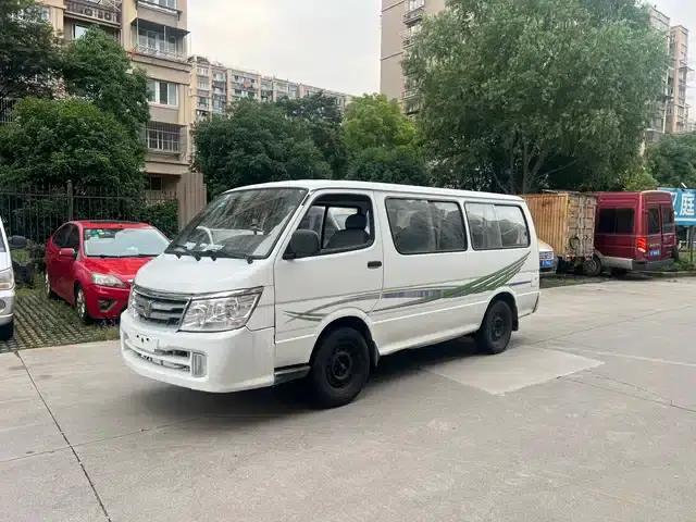 Jinbei Haishi 2016 2.0L Luxury V19
