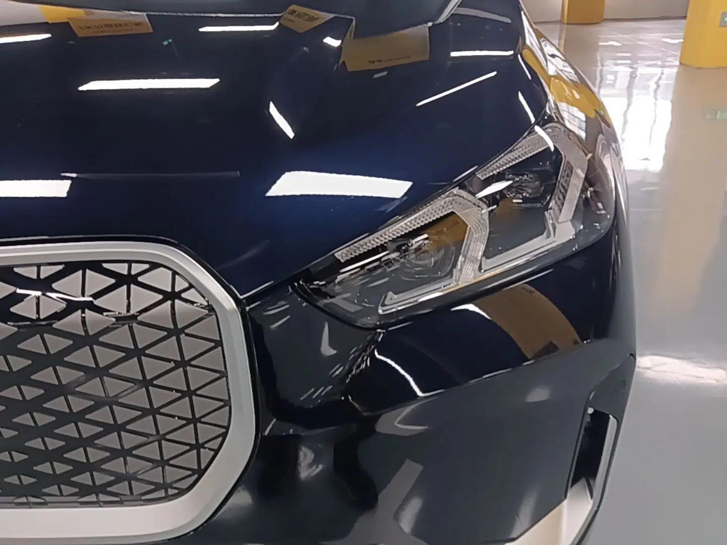 BMW iX1 2023 eDrive25L X Design Package — миниатюра 8