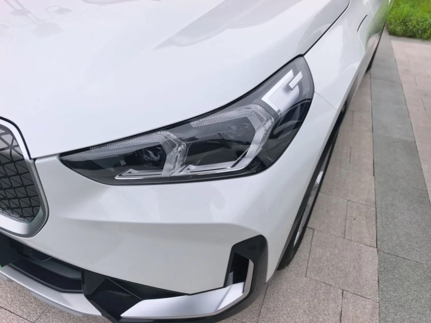 BMW iX1 2025 eDrive25L X Design Package — миниатюра 8