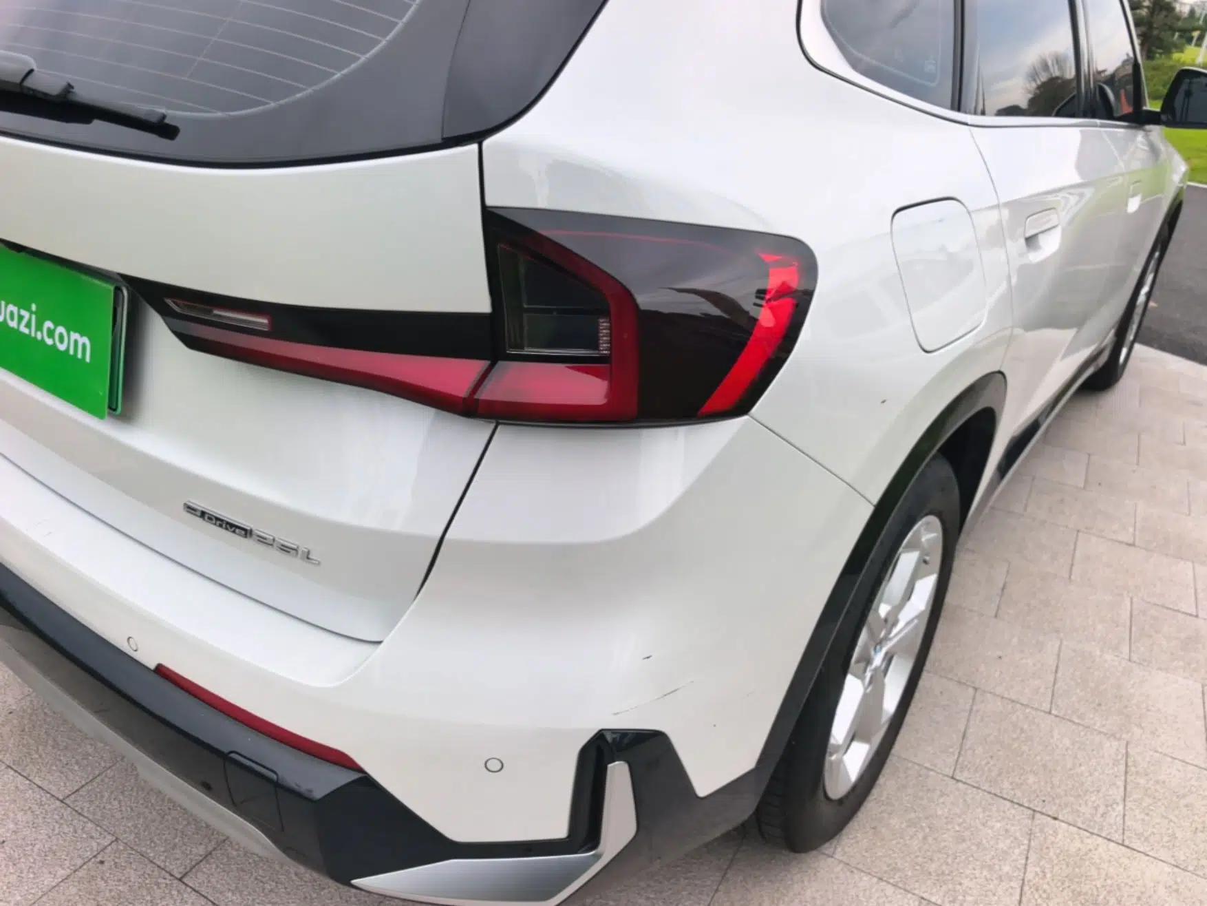BMW iX1 2025 eDrive25L X Design Package — миниатюра 9