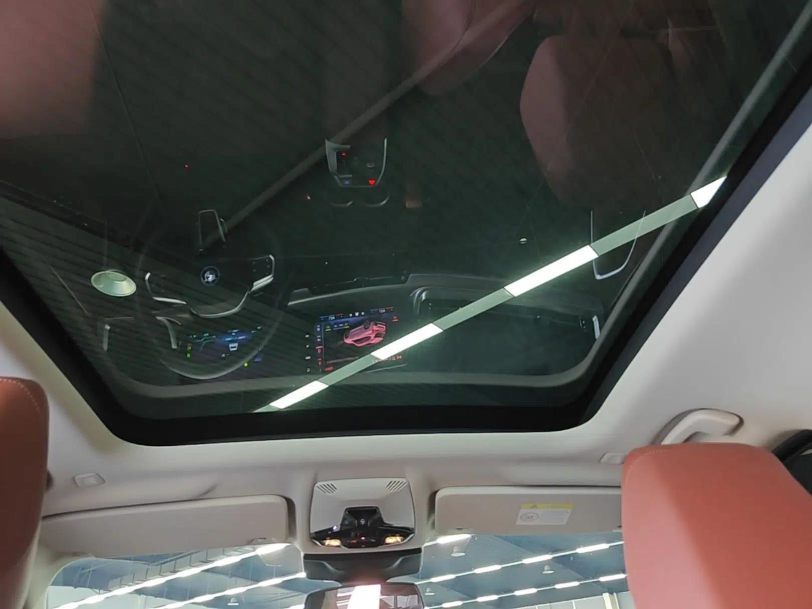 BMW iX1 2025 eDrive25L M Sport Package — миниатюра 21
