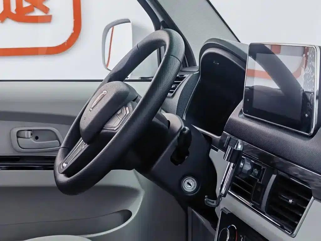 New Haishi X30L 2024 Wealth Edition Bus, 5/6/7 Seats, Front-Mounted Air Conditioning — миниатюра 22
