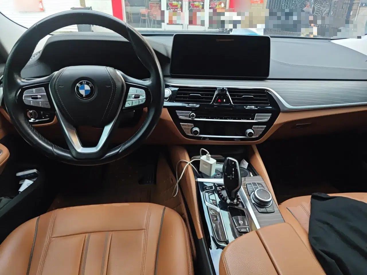 BMW 6 Series BMW 6 Series, imported, 2.0-liter displacement — миниатюра 9