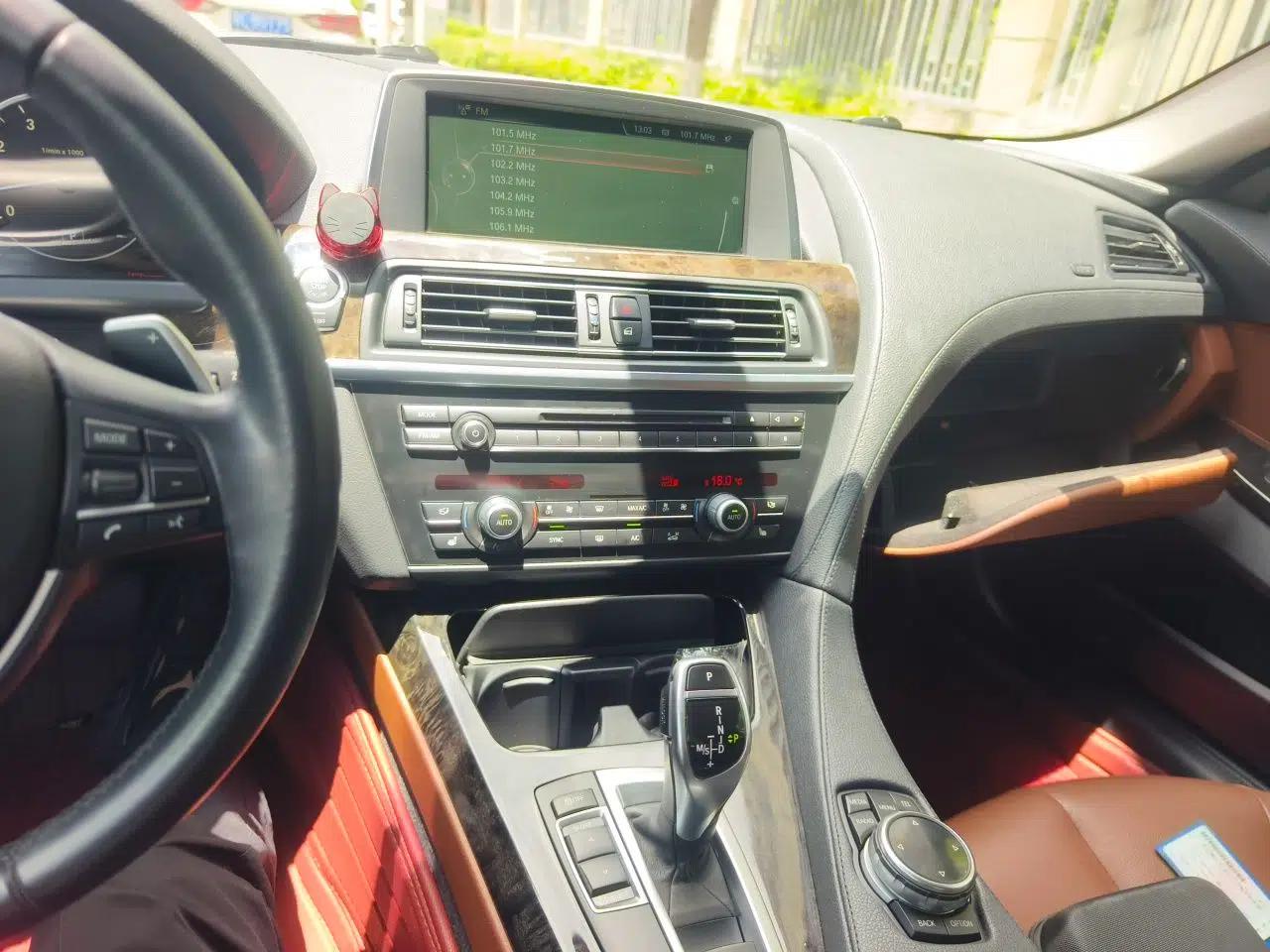 BMW 6 Series 2013 640i Coupe — миниатюра 13