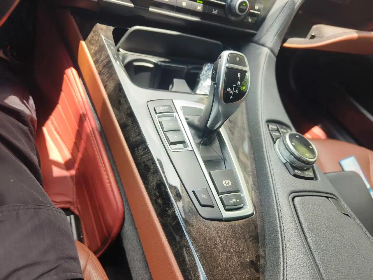 BMW 6 Series 2013 640i Coupe — миниатюра 14