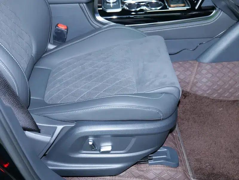 Hongqi HS7 2022 3.0T Automatic 4WD Intelligent Flagship Edition — миниатюра 13