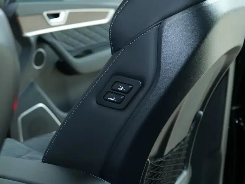 Hongqi HS7 2022 3.0T Automatic 4WD Intelligent Flagship Edition — миниатюра 30
