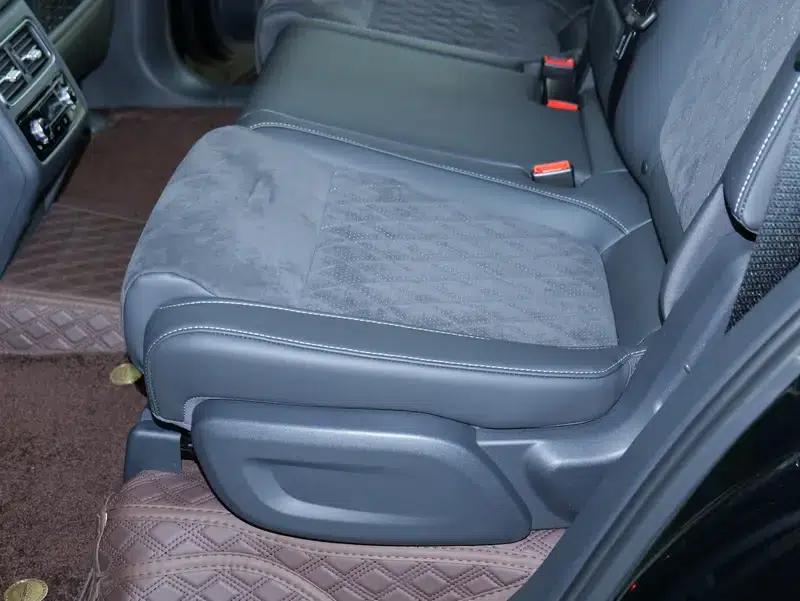 Hongqi HS7 2022 3.0T Automatic 4WD Intelligent Flagship Edition — миниатюра 46