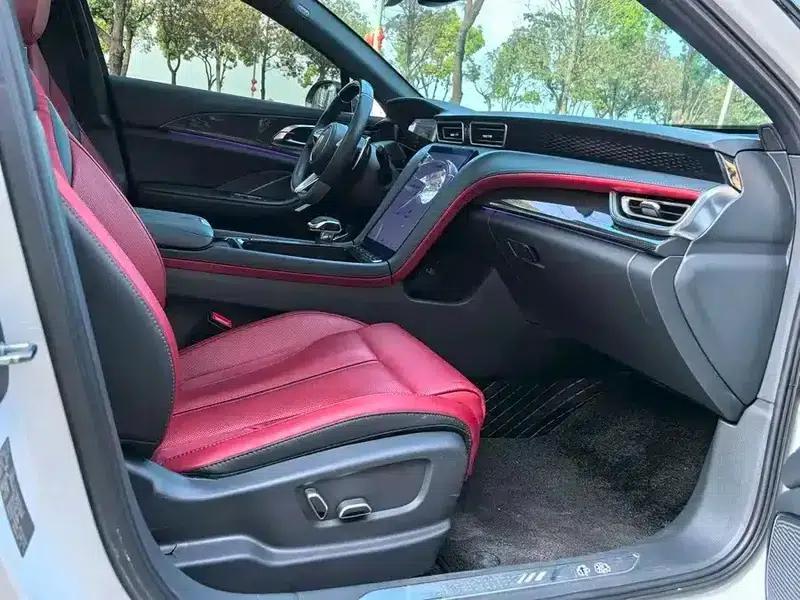 Hongqi H6 2024 2.0T Premium Edition — миниатюра 8