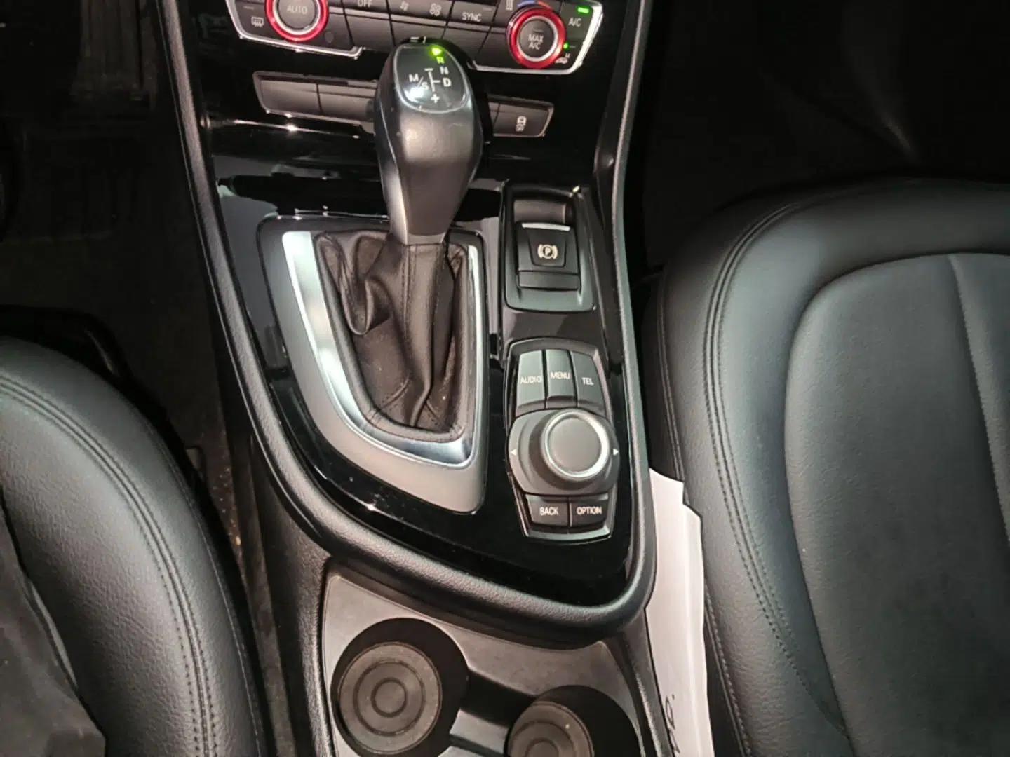 BMW 2 Series Active Tourer 2015 218i Leading Model — миниатюра 16