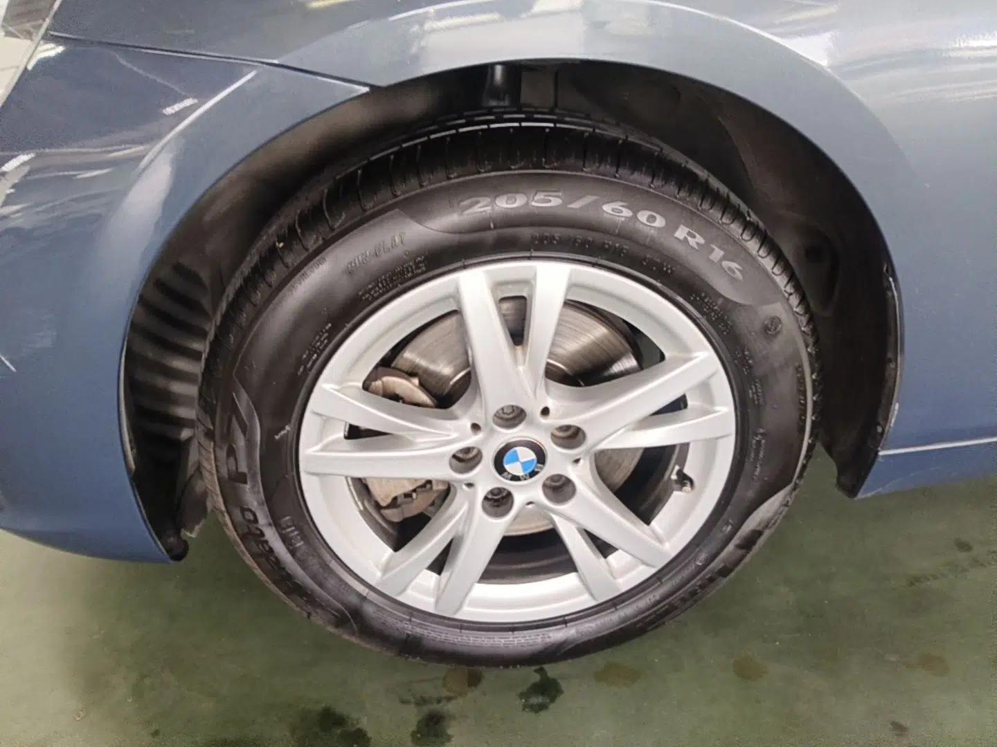 BMW 2 Series Active Tourer 2015 218i Leading Model — миниатюра 10