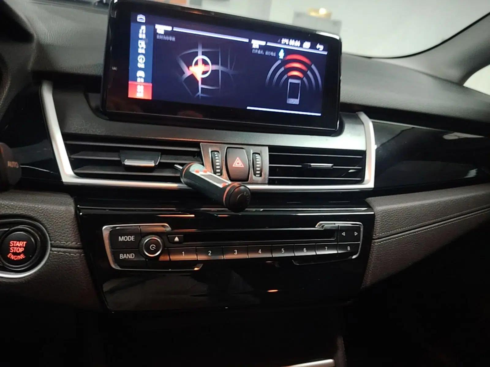 BMW 2 Series Active Tourer 2016 218i Sports Design Package — миниатюра 15
