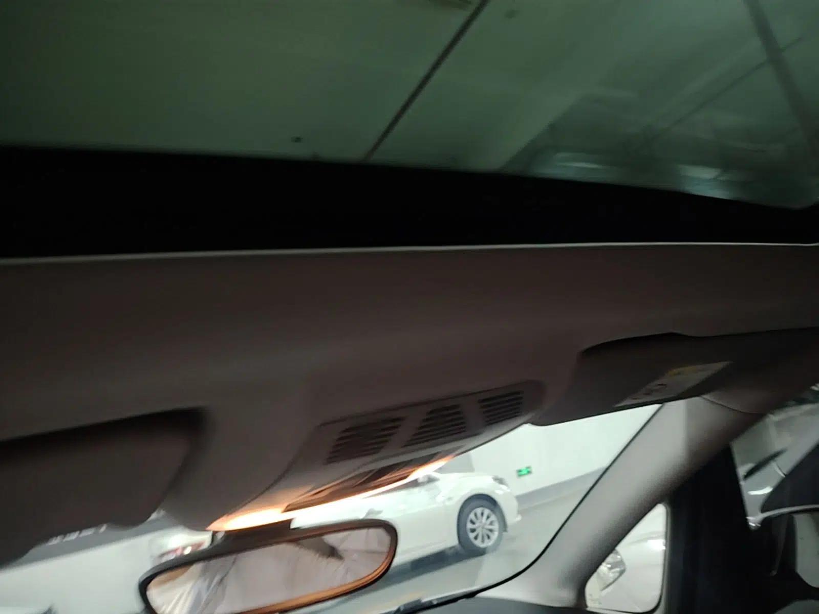 BMW 2 Series Active Tourer 2016 218i Sports Design Package — миниатюра 21