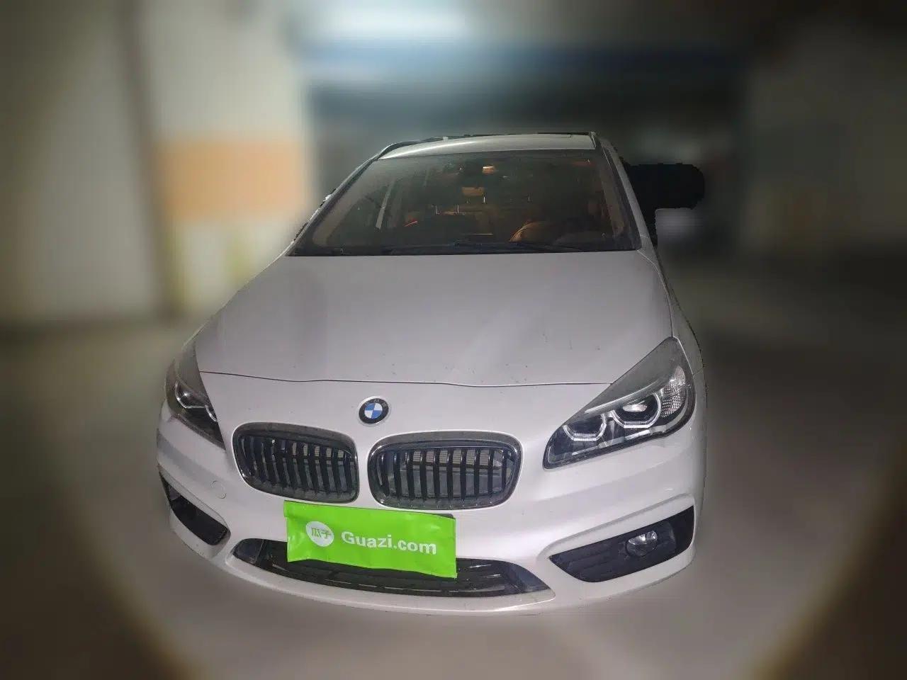 BMW 2 Series Active Tourer 2016 218i Sports Design Package — миниатюра 2