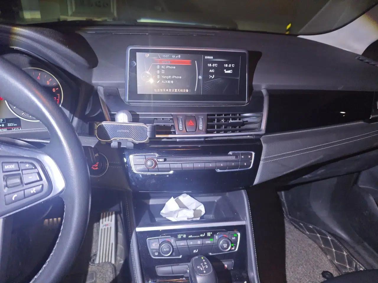 BMW 2 Series Active Tourer 2016 218i Sports Design Package — миниатюра 10