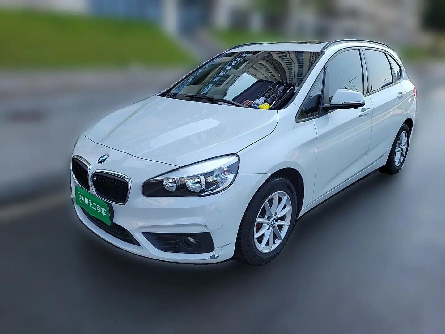 BMW 2 Series Active Tourer 2016 218i Fashion Model — миниатюра 1