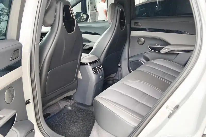 Hongqi Tiangong 08 2025 730 Max Rear-Wheel Drive Edition — миниатюра 16