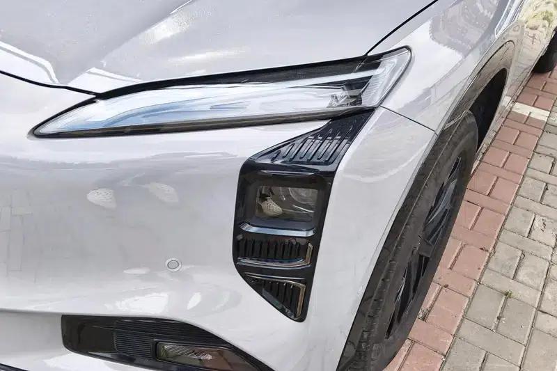 Hongqi Tiangong 08 2025 730 Max Rear-Wheel Drive Edition — миниатюра 6