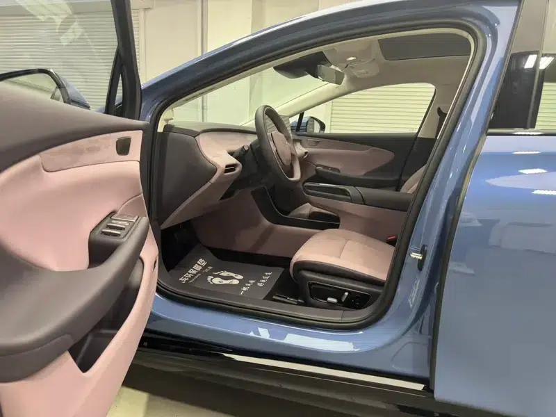 Hongqi Tiangong 05 2025 750 Smart Selection Edition — миниатюра 16