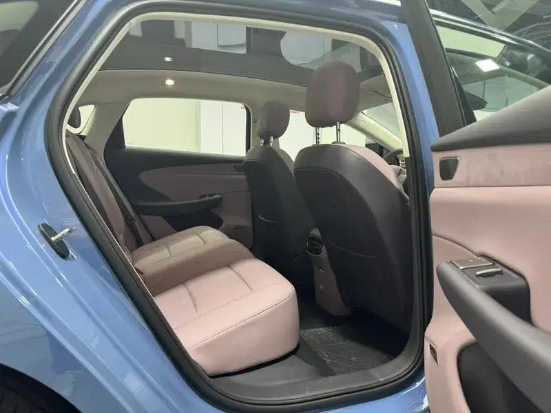 Hongqi Tiangong 05 2025 750 Smart Selection Edition — миниатюра 21