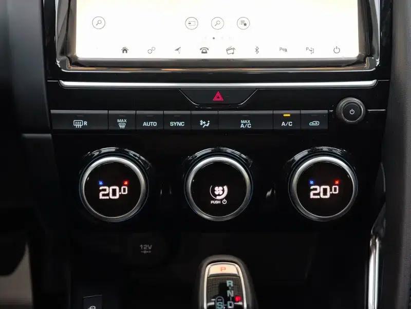 Jaguar E-PACE 2018 P200 S (China VI Emission Standard) — миниатюра 17