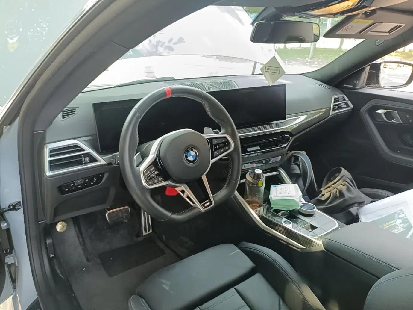 BMW M240i 2024 BMW M240i, automatic transmission, 3.0-liter engine, two-door, four-seater, front-engine, rear-wheel-drive, gasoline-powered. — миниатюра 9