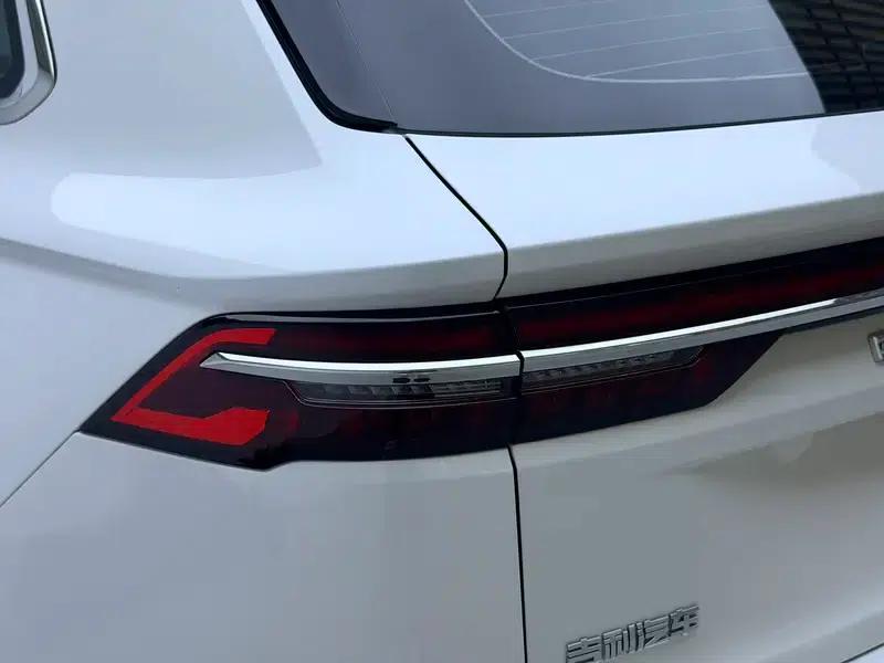 Geely Xingyue L 2024 2.0TD DCT EVO 2WD Long Wind Edition — миниатюра 13