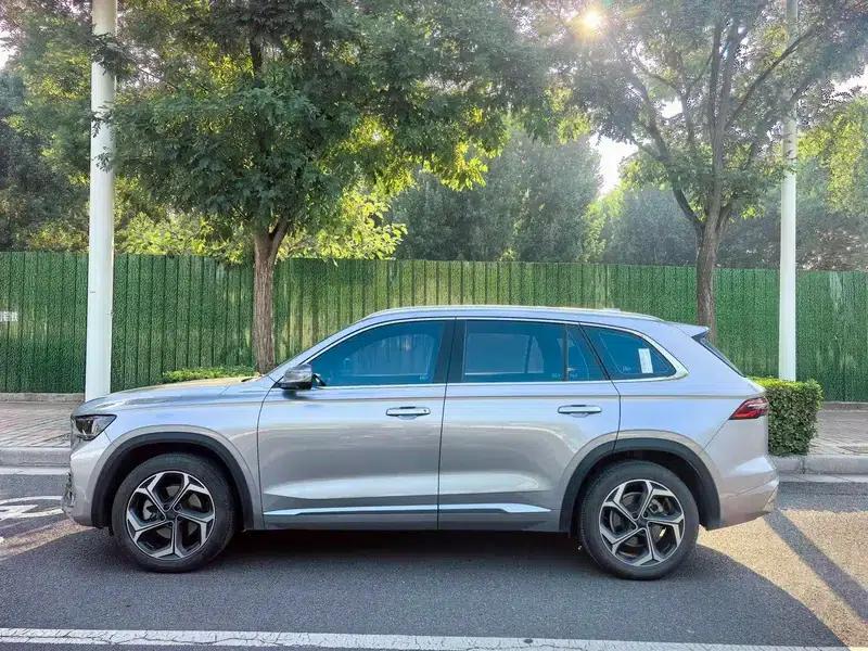 Geely Xingyue L 2021 2.0TD DCT EVO 2WD Premium Edition — миниатюра 4