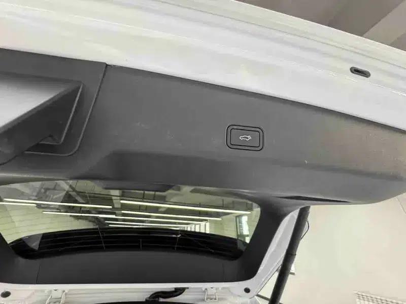 Geely Xingyue L 2024 2.0TD High-Power Automatic Two-Wheel Drive Sky Edition — миниатюра 11