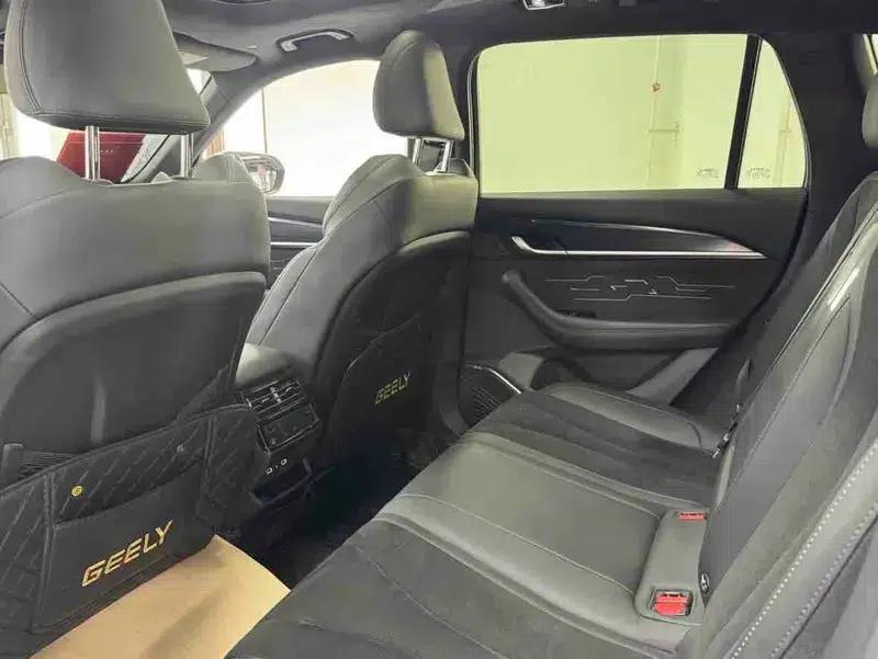 Geely Xingyue L 2024 2.0TD High-Power Automatic Two-Wheel Drive Sky Edition — миниатюра 15