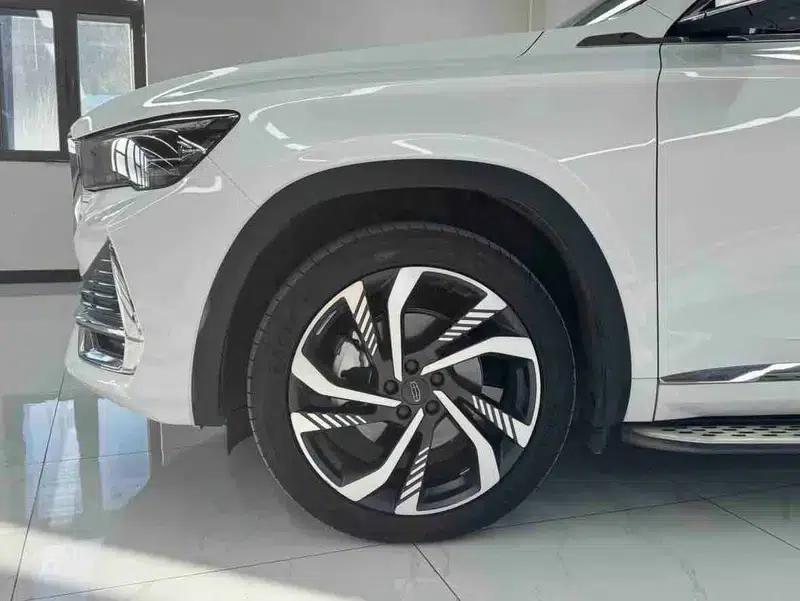 Geely Xingyue L 2024 2.0TD High-Power Automatic Two-Wheel Drive Sky Edition — миниатюра 10