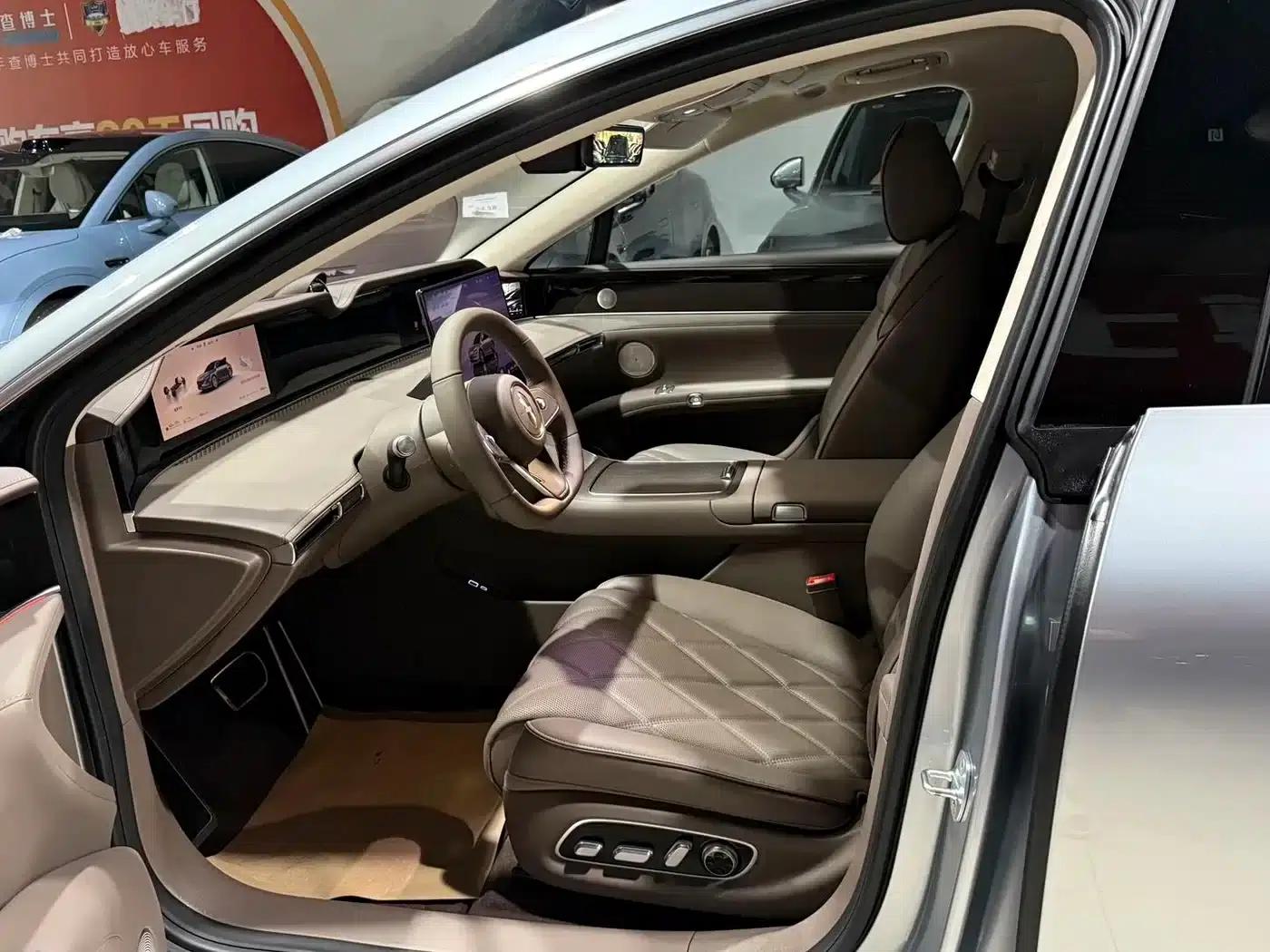 Enjoy S9 2026 Model (Range Extended Ultra, Rear-Wheel Drive, 53kWh, 192-Line LiDAR) — миниатюра 6