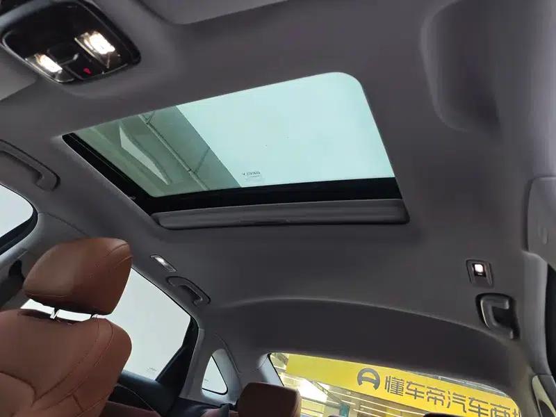 Geely Emgrand 2026 5th Generation 1.5T DCT Flagship Edition — миниатюра 19