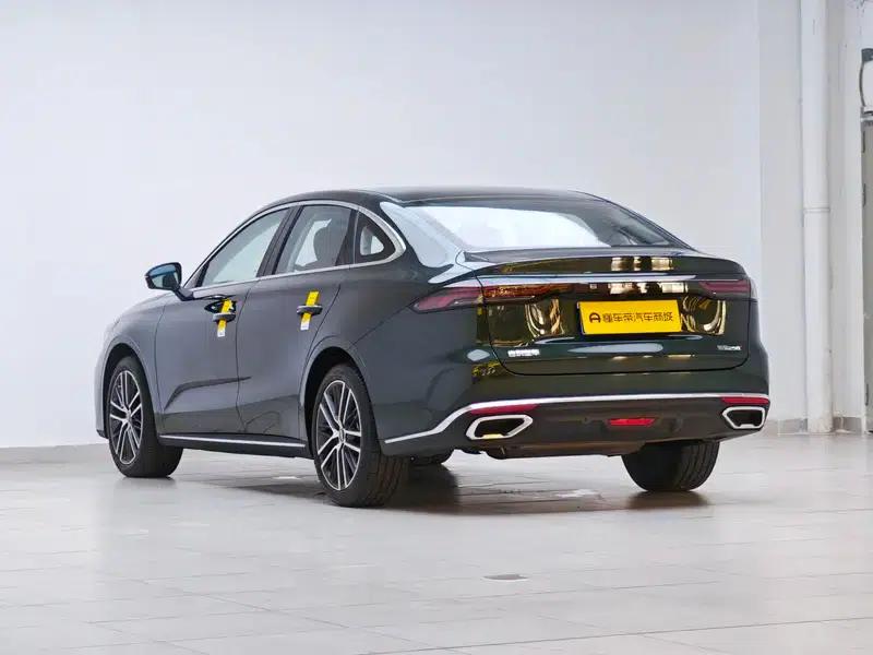 Geely Emgrand 2026 5th Generation 1.5T DCT Flagship Edition — миниатюра 5