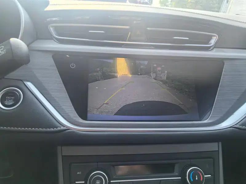 Geely Emgrand 2021 UP 1.5L CVT Upward Edition — миниатюра 13