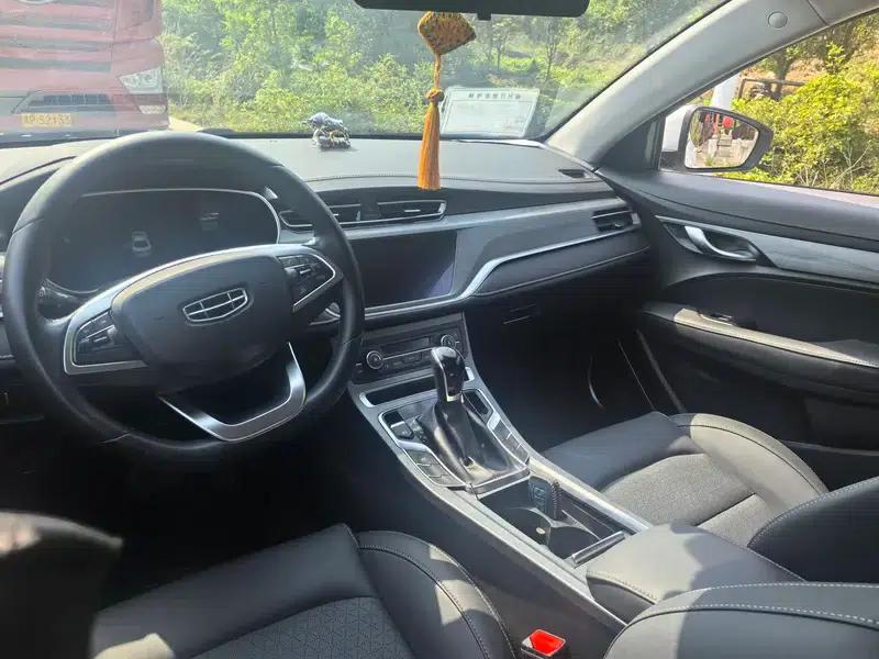 Geely Emgrand 2021 UP 1.5L CVT Upward Edition — миниатюра 9
