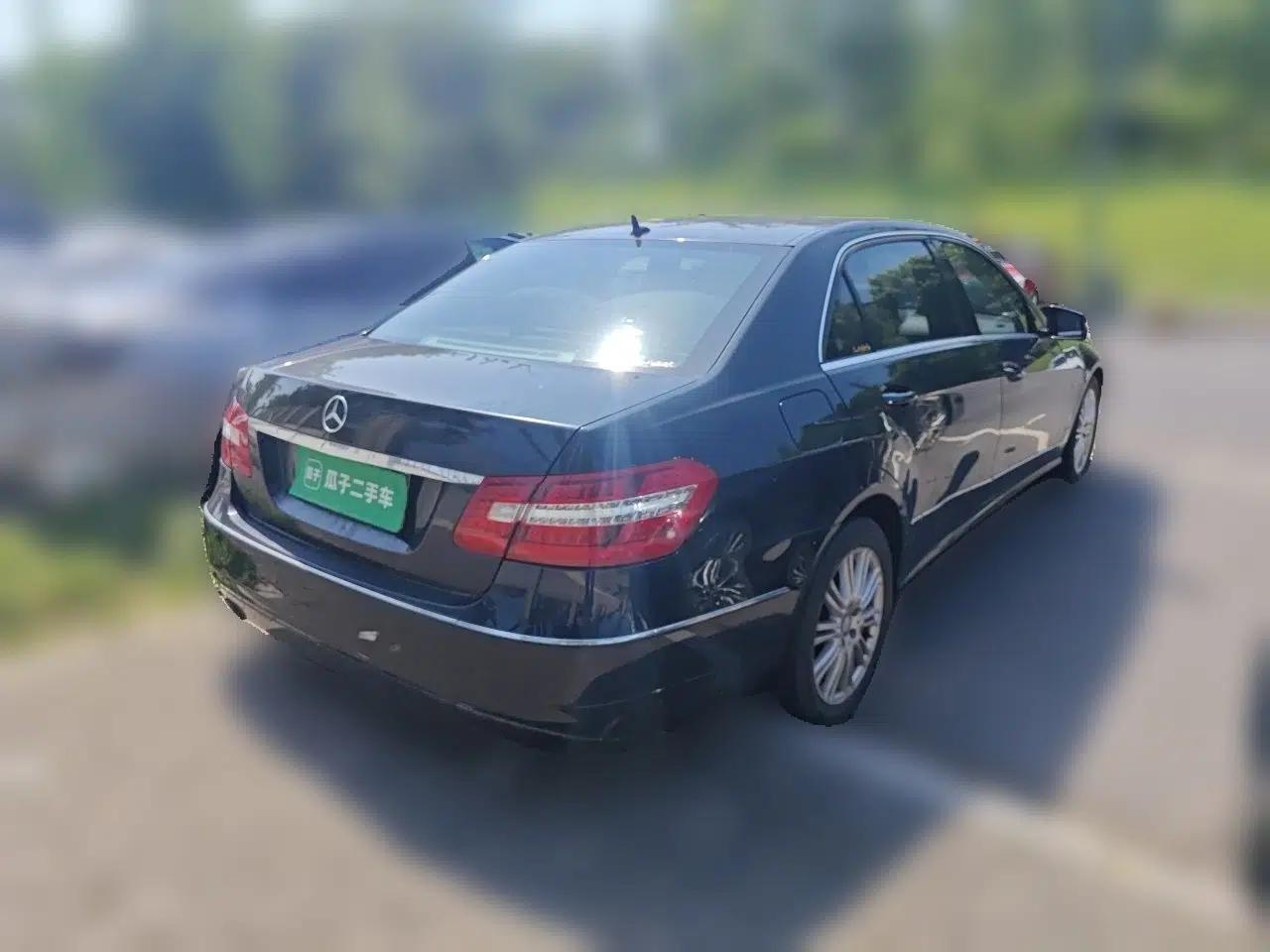 Mercedes-Benz E-Class 2011 E 200 L CGI Elegant Model — миниатюра 6