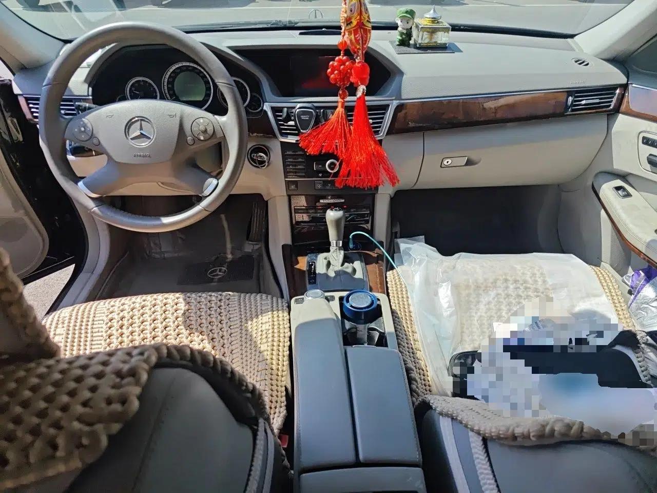 Mercedes-Benz E-Class 2011 E 200 L CGI Elegant Model — миниатюра 9