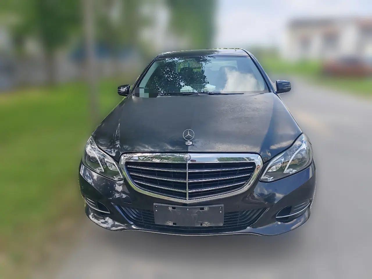 Mercedes-Benz E-Class 2012 E 200 L CGI Elegant Model — миниатюра 2