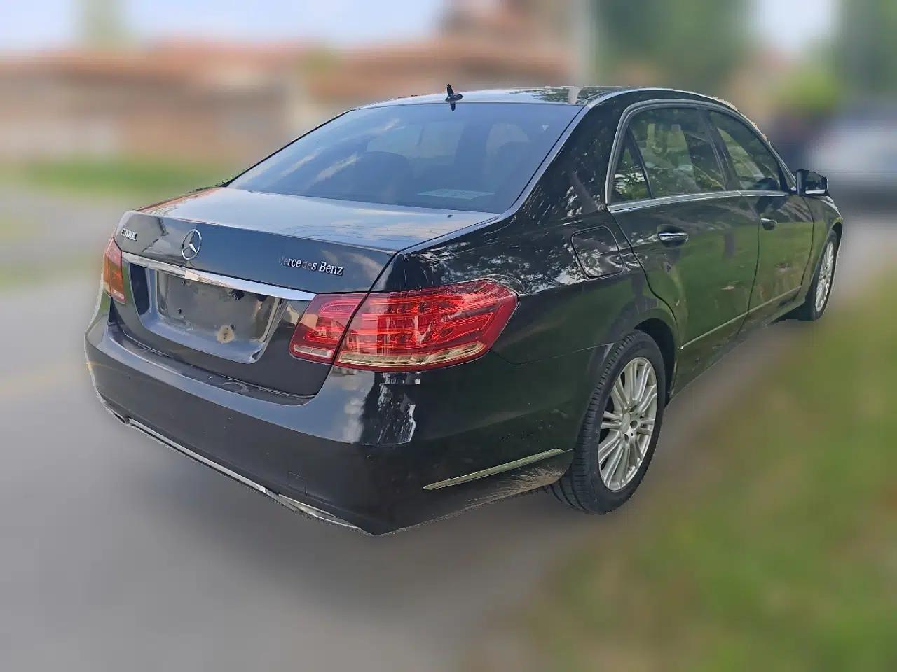 Mercedes-Benz E-Class 2012 E 200 L CGI Elegant Model — миниатюра 6