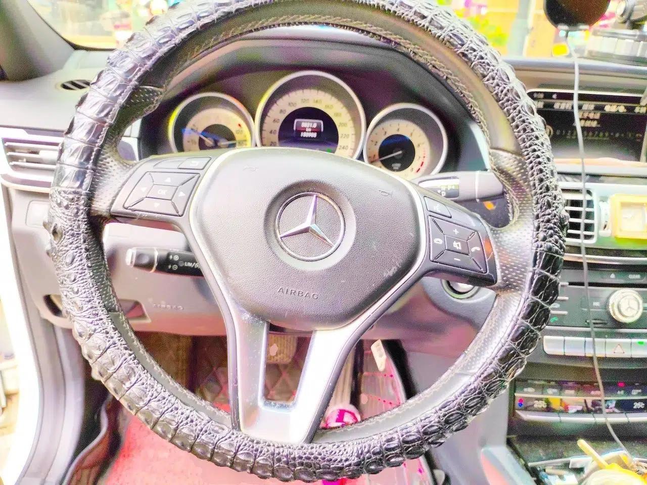 Mercedes-Benz E-Class 2015 E 180 L Sport Edition — миниатюра 10