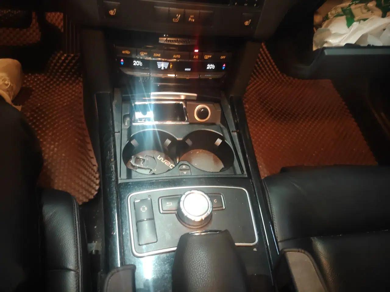Mercedes-Benz E-Class 2013 E 260 L CGI Stylish Model — миниатюра 14
