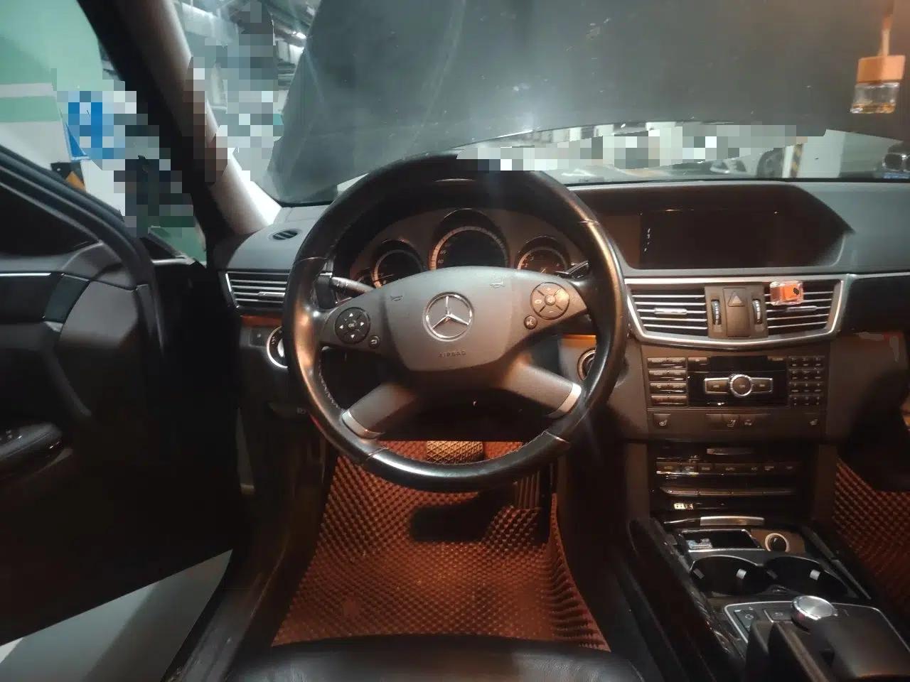 Mercedes-Benz E-Class 2013 E 260 L CGI Stylish Model — миниатюра 10