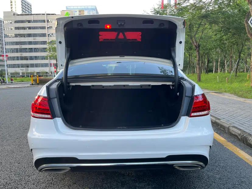 Mercedes-Benz E-Class 2015 Restyled E 260 L Sport Edition — миниатюра 30