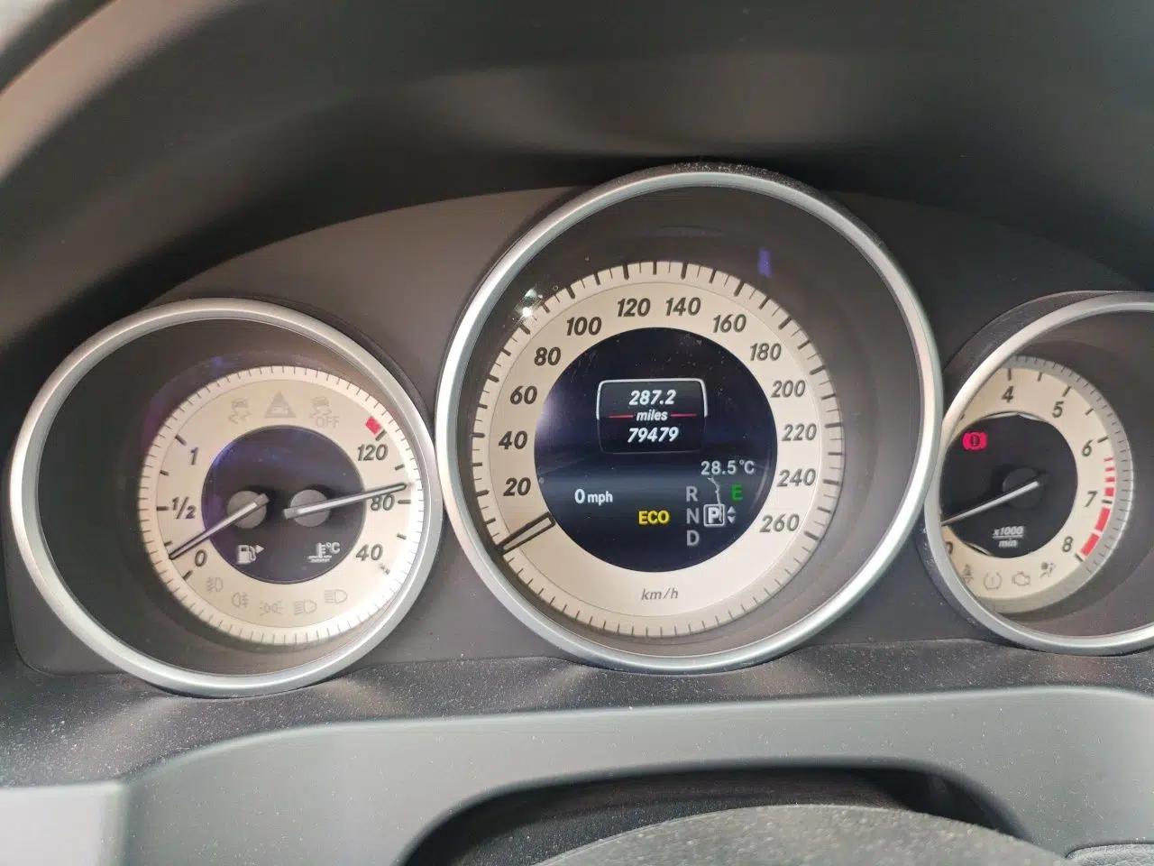 Mercedes-Benz E-Class 2014 E 260 Coupe — миниатюра 12