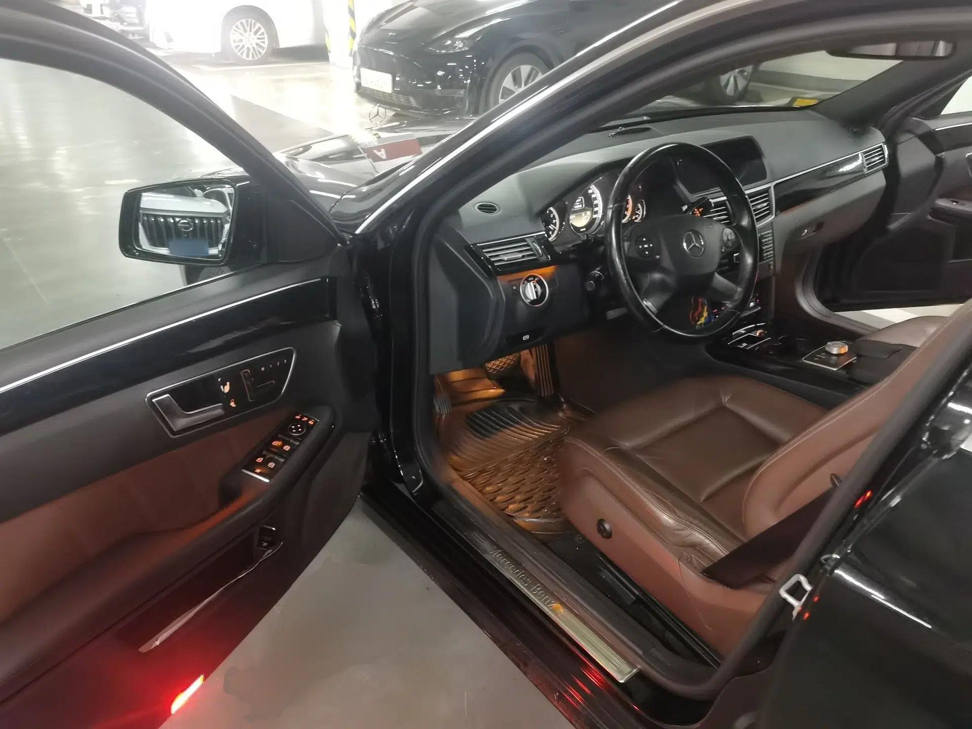 Mercedes-Benz E-Class 2012 E 260 L CGI Fashion Model — миниатюра 16
